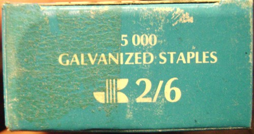 Neu Karton mit --- 5000 1/4" x 1/2" VERZINKTEN KLAMMERN ---- 2/6", 24/6 moderne Heftklammer - Bild 3 von 4