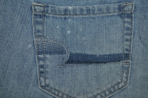 AMERICAN EAGLE Womens Jean Shorts Low Rise Distressed Denim SIZE 2 - READ - Picture 4 of 12