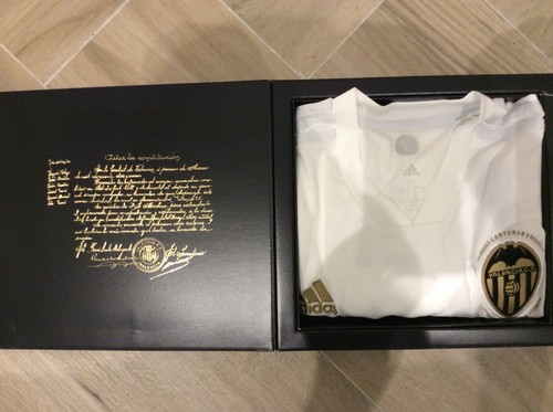 VALENCIA CF Temporada 2018/2019 CENTENARIO Edición especial - Imagen 7 de 10