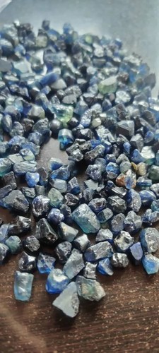 Australien natürlicher blauer Saphir grob roh edel lose Edelstein 50 Stck. 4-8 mm - Bild 4 von 5