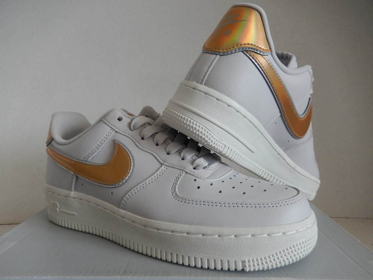 靴 Nike Air Force 1 07 24cm 新品】24㎝ NIKE AIR FORCE 1 '07 ナイキ エアフォース1 '07
