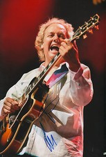 Lee Ritenour signed 8x12 inch photo autograph Lee Ritenour signed 8x12 inch photo autograph