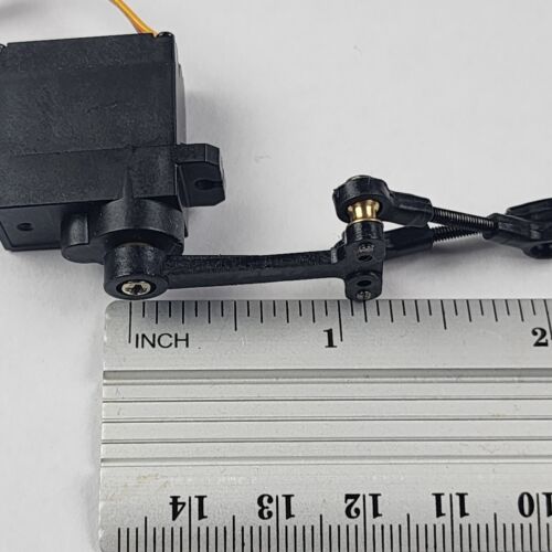 LDRC Drift RC Servo sterzo con collegamenti LD1801-04 LD1899 NSX GTR MX5 RX7 NUOVO - Foto 8 di 18