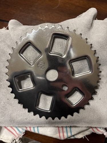 MID 90’s GT SPROCKET/CHAINRING Steel 43 T - Picture 2 of 15