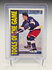 1994-95 O-Pee-Chee Premier Tools of the Game - Teemu Selanne Special Effect #416
