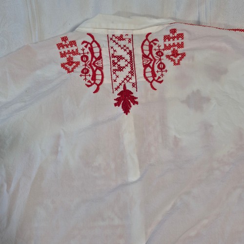 BIYA X JOHNNY WAS BLUSA CON BOTTONI A RULLO LINGUETTA MANICA LUNGA RICAMATA ROSSO BIANCO L - Foto 12 di 16
