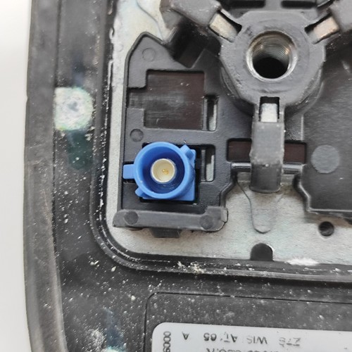 AUDI Q7 4M Roof Antenna 4M0035503K 2017 30323352 - Picture 7 of 8