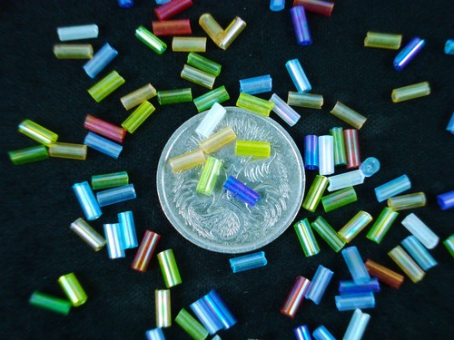 Bugle Beads Glass 4.5mm Mix AB 100g DIY Jewellery Bracelets Necklaces Earrings - Foto 2 di 2