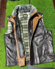 Men  s Black Vest With Brown Shearling Lining   Gilet with Zipper Pockets