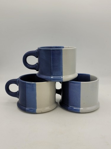 Juego de tazas de gres azul cobalto y blanco hechas a mano con plato para servir cerámica de estudio - Imagen 7 de 16