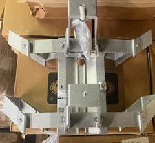 HUBBLE/CHANCE - TRANSFORMER BRACKET, 3-POSITION, AL RACK, LIFTING EYE, C3MW24ML