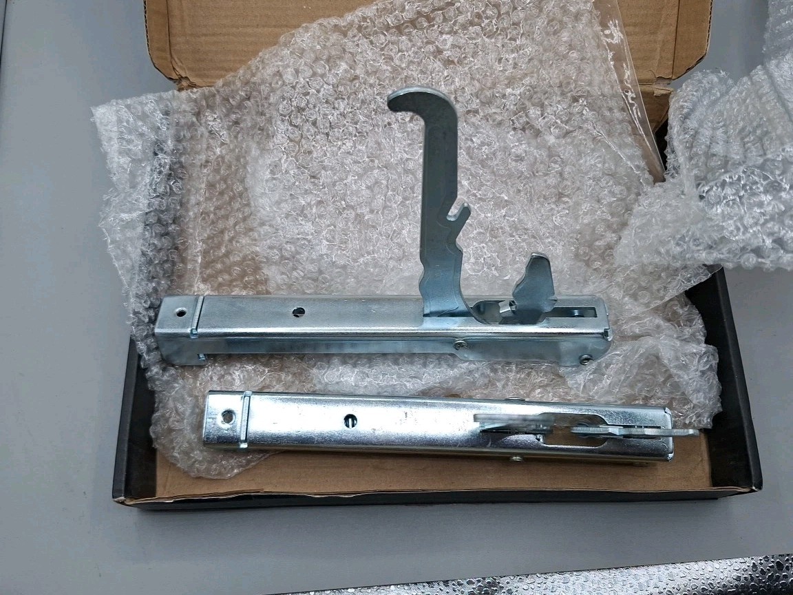 Picture 3 of 4