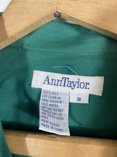 Ann Taylor Top Button Up Size Small Kelly Green 100% Silk Oversized Preppy VTG - Picture 5 of 9