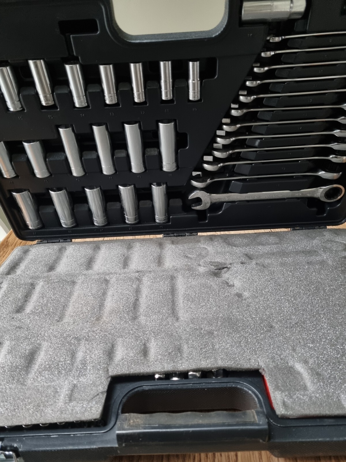 Halfords Advanced 200 Pc Socket and Tool Set eBay