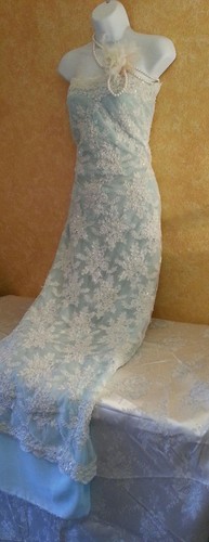 Vintage Glam Style Ivory Beaded Lace & Blue Sheath Wedding Bridal Gown Maxi - Picture 2 of 12