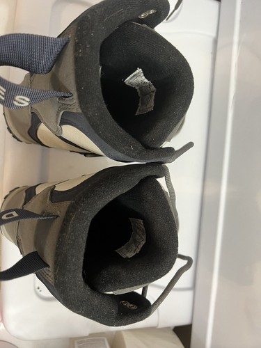 Ski Boots USA SIZE 6 Gray Dukes DELTA LINERLESS JUNIOR EUR 38 UK 5 - Picture 7 of 13