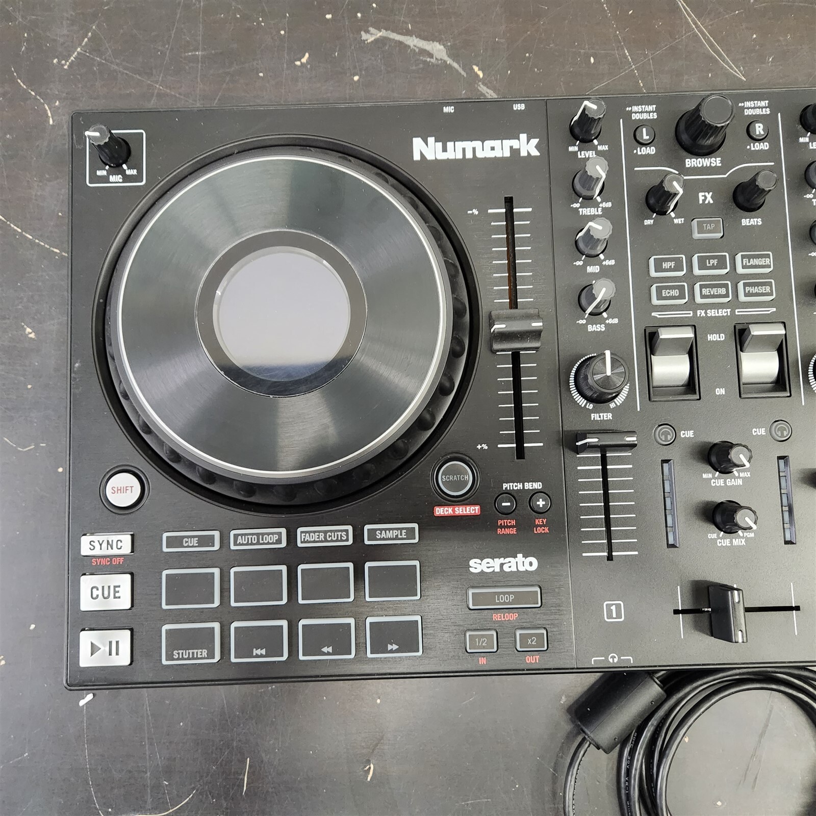 Numark Mixtrack Platinum FX DJ Controller For Serato DJ NOT WORKING