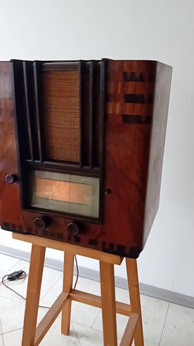Radio valvole telaio Allocchio Bacchini modello F52 S.A.I.A.R.S Milano anni '30 - Vídeo 1 de 1