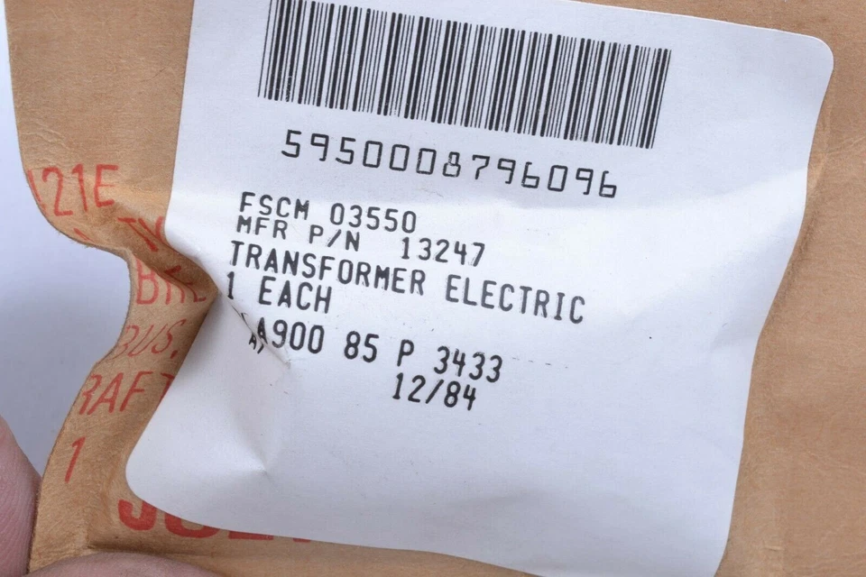 Transformador de radiofrecuencia Vanguard Electronics PN 13247 NSN 5950-00-879-6096 Foto 4 de 4