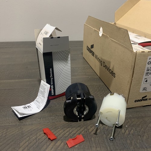 10 PIECE Cooper Wiring Devices CWL620C Hart-Lock Industrial SafetyGrip Connector - Picture 2 of 5