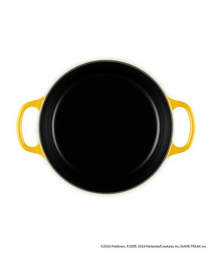 Le Creuset Pokemon Signature Cocotte Ronde 22cm 8.6in Nectar Iridescent knob - Picture 5 of 9
