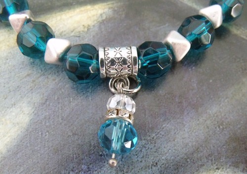 New Montana Blue Beads Snowman Dangle Christmas Holiday Stretch Bracelet 7.5" - Picture 4 of 9