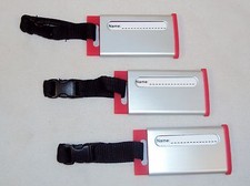 Etiquetas de equipaje ~ LOTE DE ESTUCHE 50 UNIDADES ~ Aluminio y silicona roja, correa ~ LT510