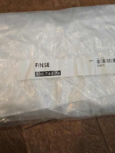 IKEA FINSE Under The Bed Polyethylene Zip Around Storage Bag TWIN Size - Picture 2 of 4