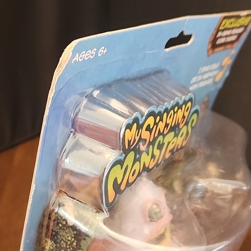 PlayMonster My Singing Monsters MAMMOTT & Meldablend Action Figure Set 2019 - Picture 5 of 7