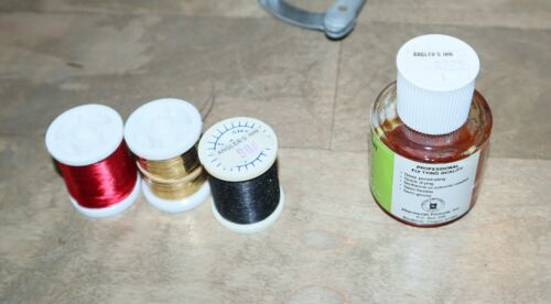 Fly Tying Equipment | *Vintage* Hair Hides Feathers Tools Vice Thread Hooks Fish - Picture 14 of 16
