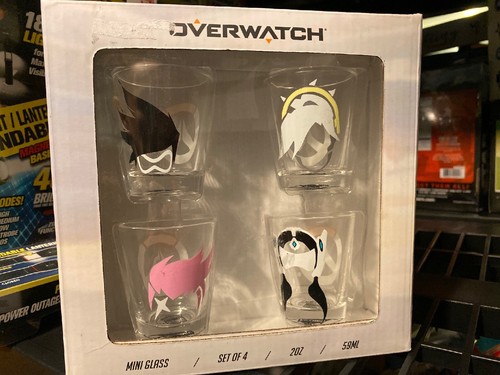 Overwatch Schnapsgläser 4er Set Neu in OVP