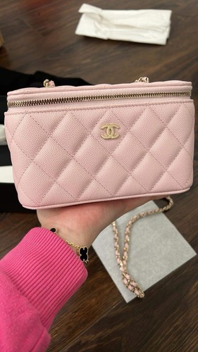 Chanel Classic Vanity Case with Mirror Quilted Caviar Mini - Picture 1 of 4