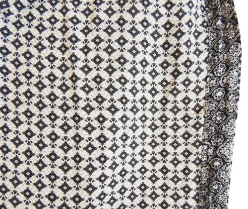 LIVING DOLL TILE PRINT CASUAL PANTS. SIZE 10,12,14. - Picture 3 of 3