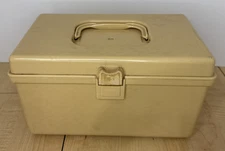 Vintage Wilhold Wilson Mfg. Corp. Sewing Box Sunbury PA USA