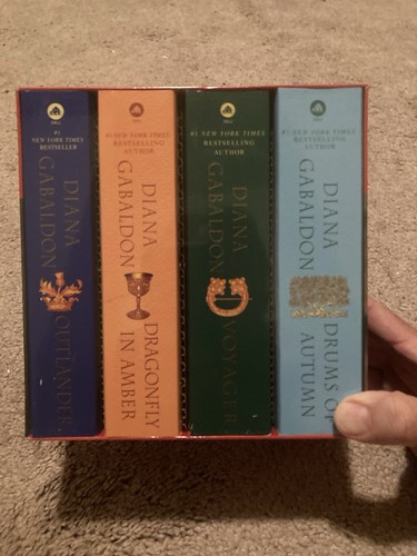 The Outlander Serie neu verpackt Set Bücher 1-4 Taschenbuch Diana Gabaldon