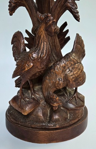 Gorgeous PAIR of Antique Carved Wood BLACK FOREST Bird Chicken Candleholders - Bild 11 von 18