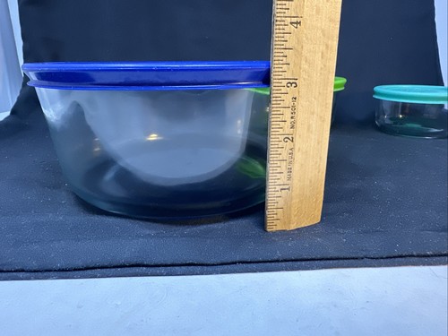 Vintage Set  3 Colorful Pyrex  Glass Food Storage Containers, 7, 2 & 1 Cup EUC - Picture 4 of 18