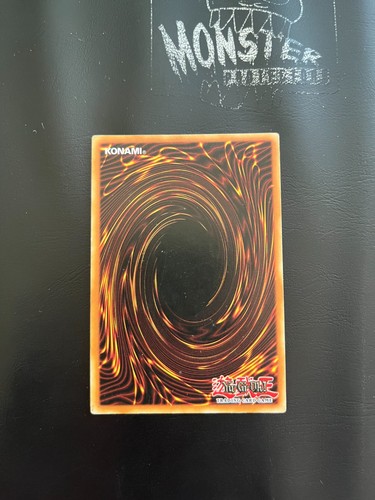 YUGIOH BLUE-EYES TWIN BURST DRAGON SECRET RARO MP17-EN056 1ª EDICIÓN - Imagen 2 de 2