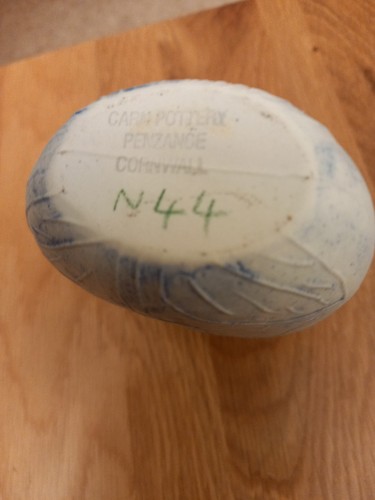 Carn Pottery N44 Bud Vase - Picture 3 of 3