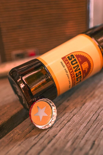 Fallout Sunset Sarsaparilla Glasflasche New Vegas mit 10 Kronkorken Nuka Cola - Bild 8 von 9