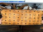 Foto 9 di 19