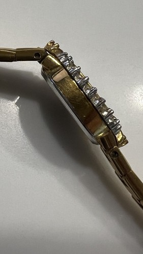 VTG Women's PULSAR Petite Gold Tone Diamond & Ruby Bezel Bracelet Watch 12mm - Picture 13 of 14