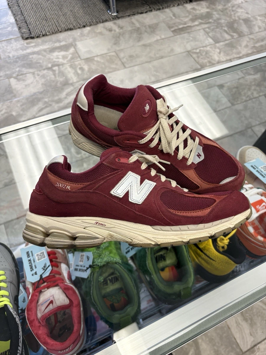 Men\'s New Balance 2002R Suede Pack Shoes Size 9 M2002RHA Garnet/Deep Earth Red New Balance 2002R Suede Pack - Garnet Deep Earth Red  main image 4