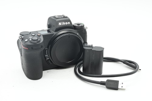 Nikon Z 7II Spiegellose Digitalkamera 45.7MP Z7II Z7 II Body #085