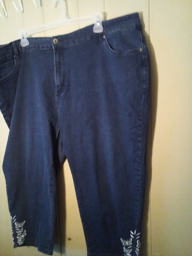 Bloomchic Jeans Donna 26 Cropped Farfalla Ricamo Bordo Denim Blu - Foto 9 di 15