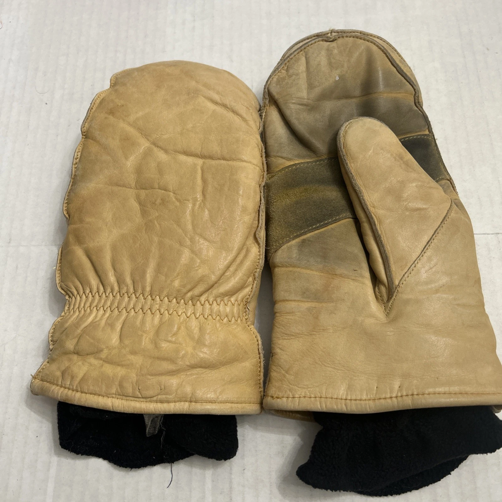 Vintage Wells Lamont Leather Cowhide Men's Mittens XL Giant Chopper Mitts Lined
