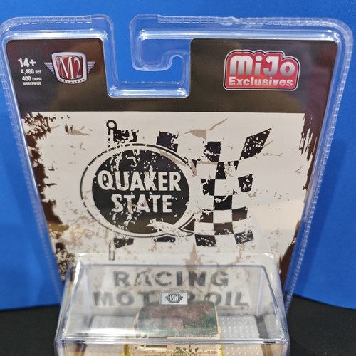 M2 Machines chase MIJO 1960 Volkswagen Delivery Van QUAKER STATE Weathered 1/400 - Picture 5 of 11