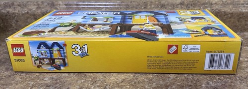 Lego Creator 31063 3-in-1 Beachside Vacation (275 pc) *Brand New Sealed* - Picture 3 of 6