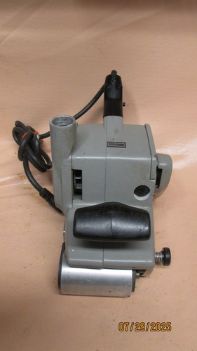 Porter Cable belt sander 4"x24" model 362 type 1 see video - Picture 4 of 8