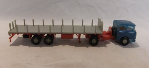 16.24 I1 Permot Skoda-Sattelschlepper Plattformanhänger H0 1:87 Modelleisenbahn - Picture 4 of 8